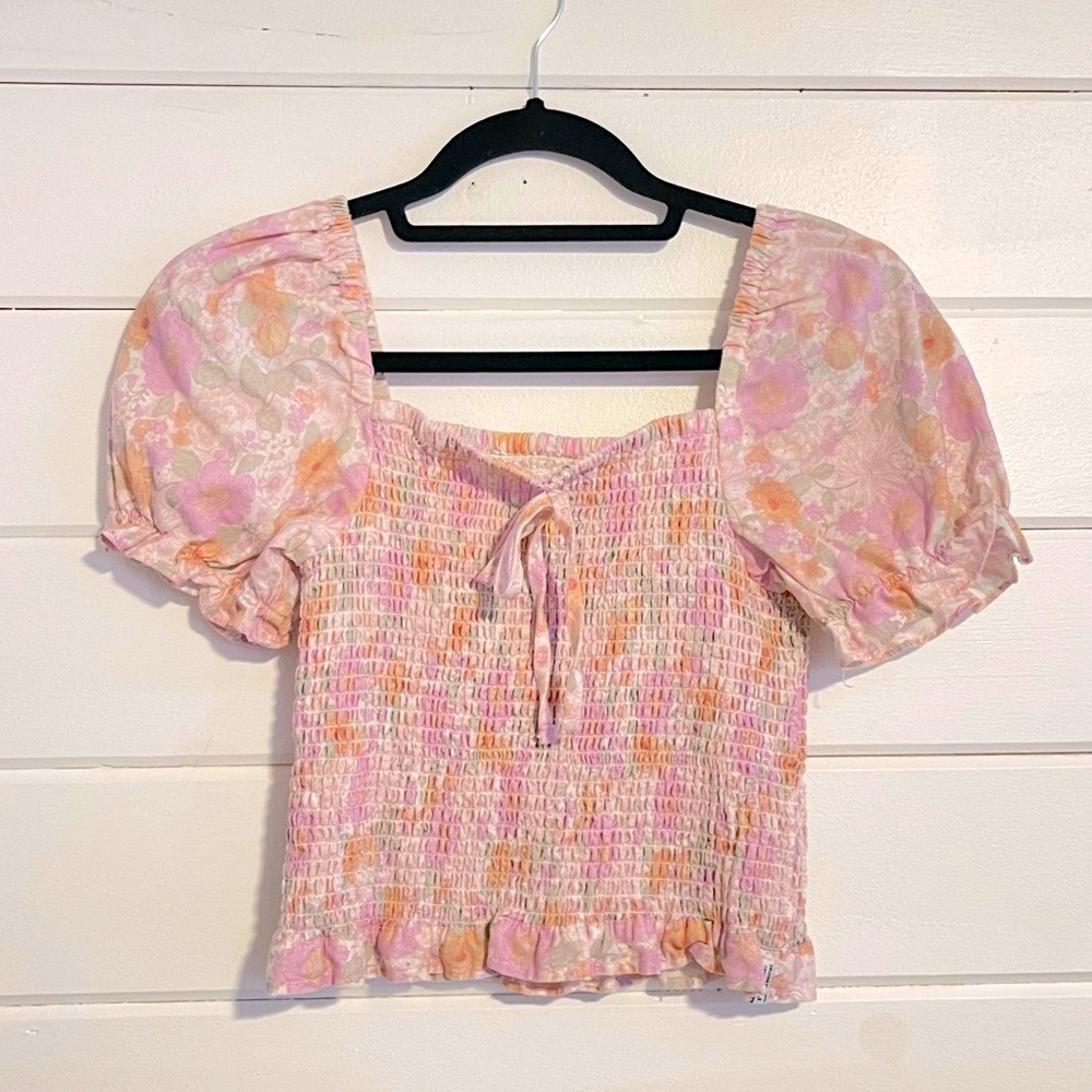 Rhythm. Floral Top